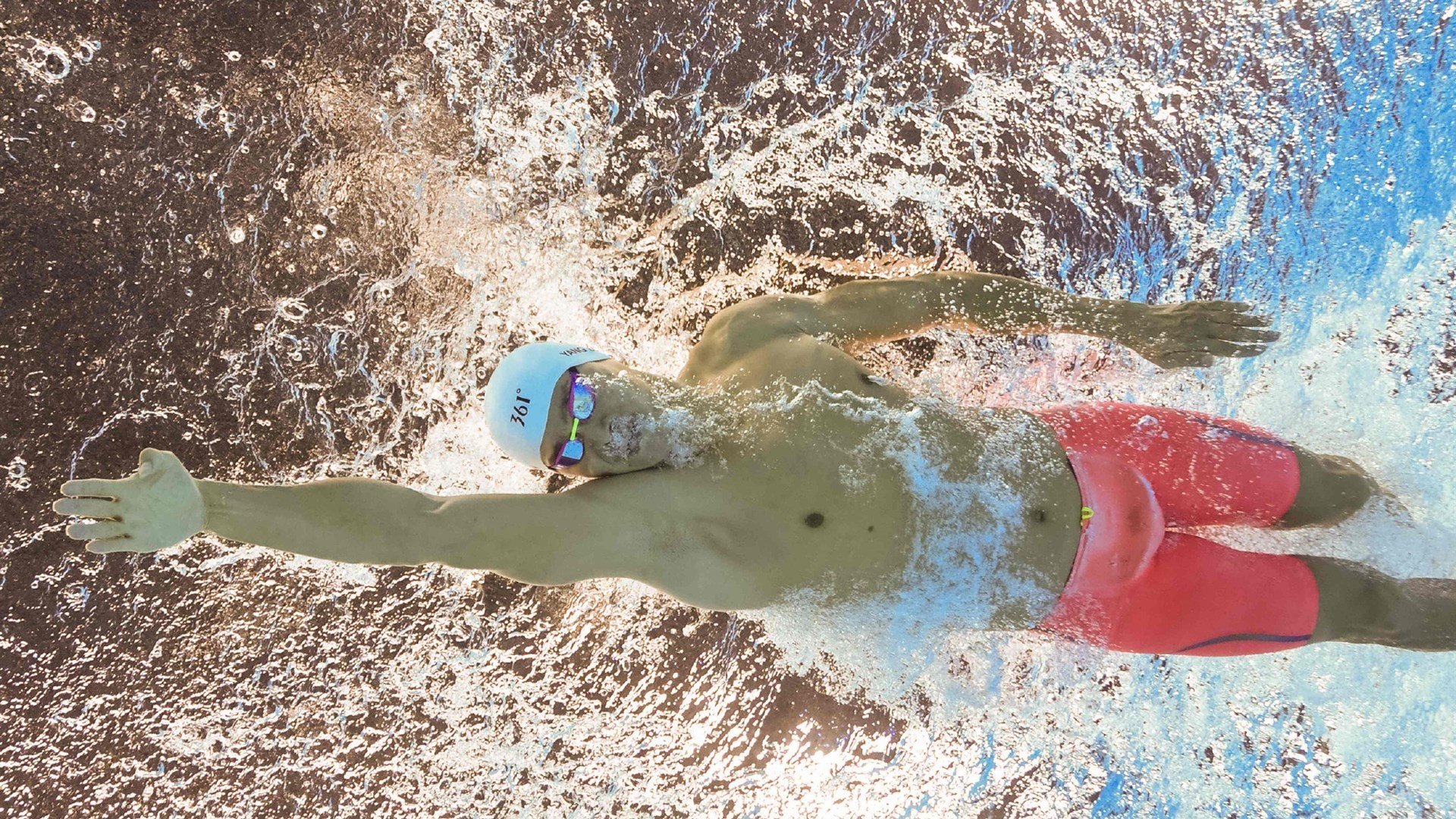 中国足球俱乐部加快国际化布局，海外市场频繁布局，中国足球俱乐部和外国足球俱乐部哪里有不一样