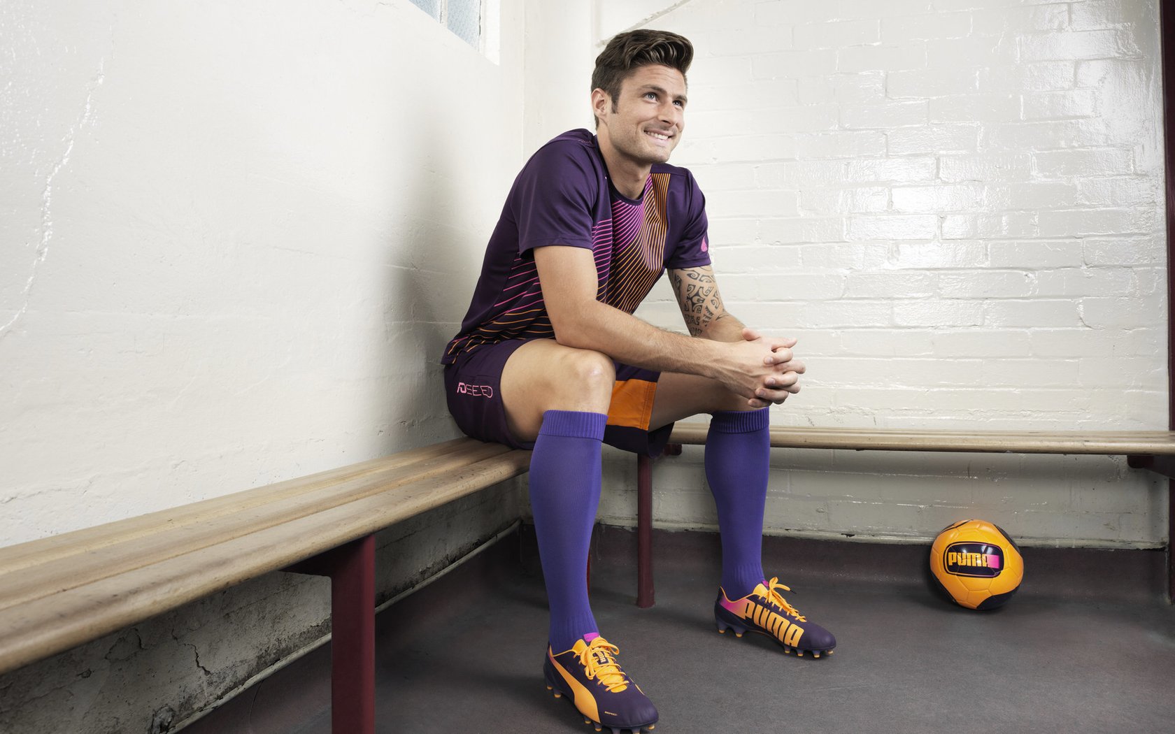 曼联2-1利物浦,C.朗格拉姆梅开二度,曼联2-4利物浦